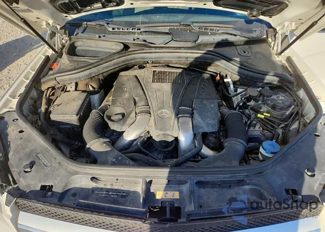 2016 Mercedes-Benz Gl 550 4Matic z USA, uszkodzony, nr VIN 4JGDF7DE3GA703607